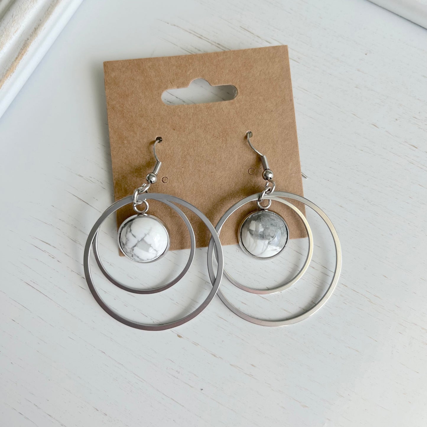 White/ Gray Stone Concentric Stainless Steel Earring