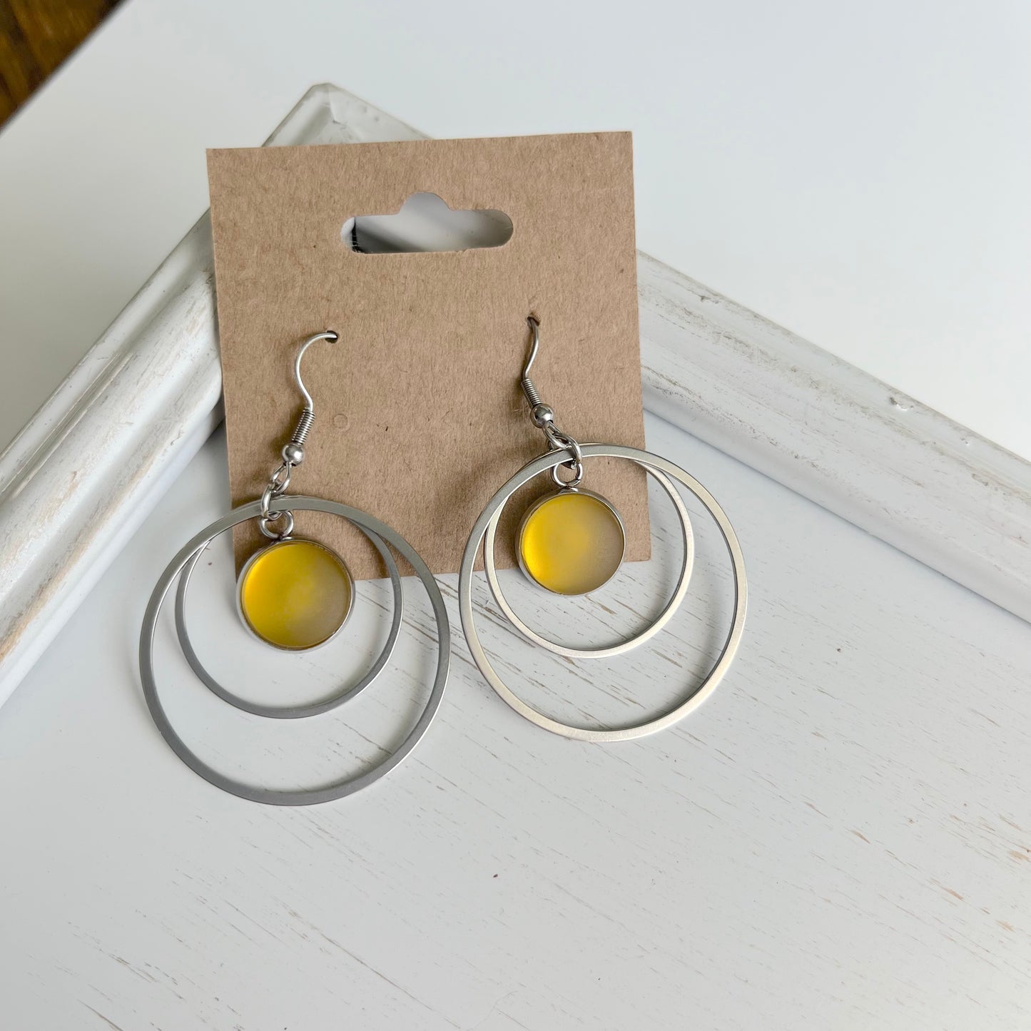 Yellow Glass Stone Concentric Earring